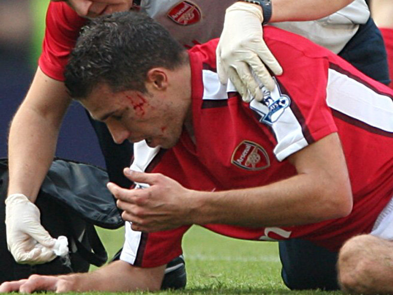 Robin-van-Persie_2359773.jpg